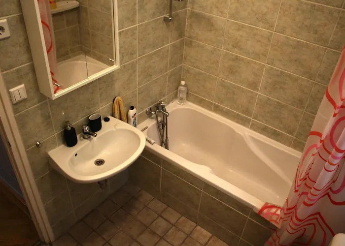 Castle Stallion Apartament *