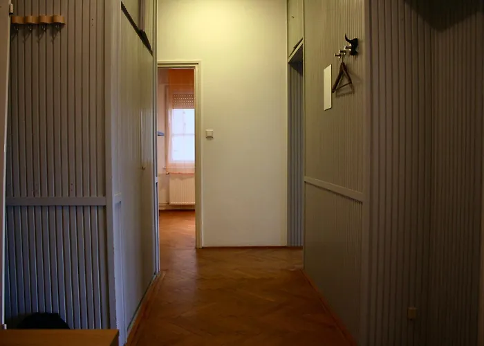 Apartament Castle Stallion *