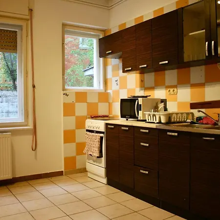 Apartment Castle Stallion *