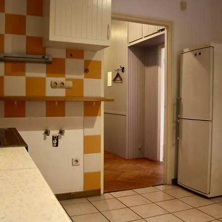 Apartment Castle Stallion